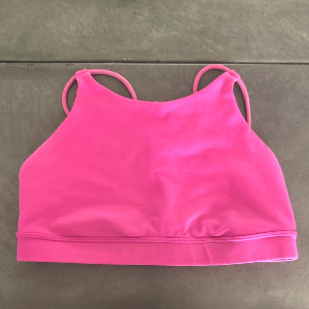 Lululemon pink sports bra